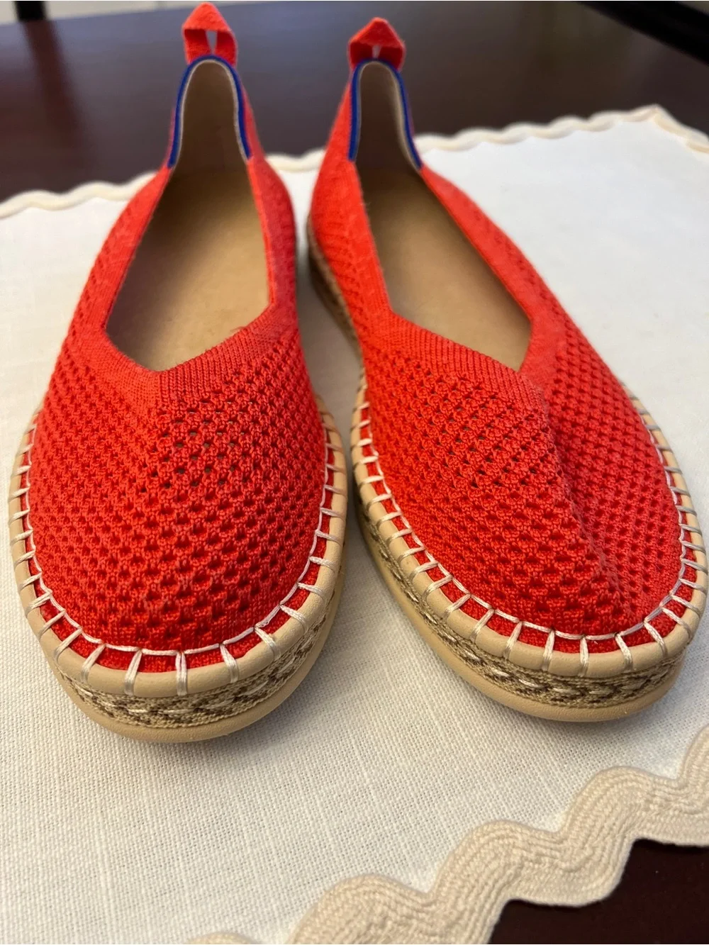 Rothy's Bright Red Knit Espadrille Flats 7.5 woman’s ballet style shoe